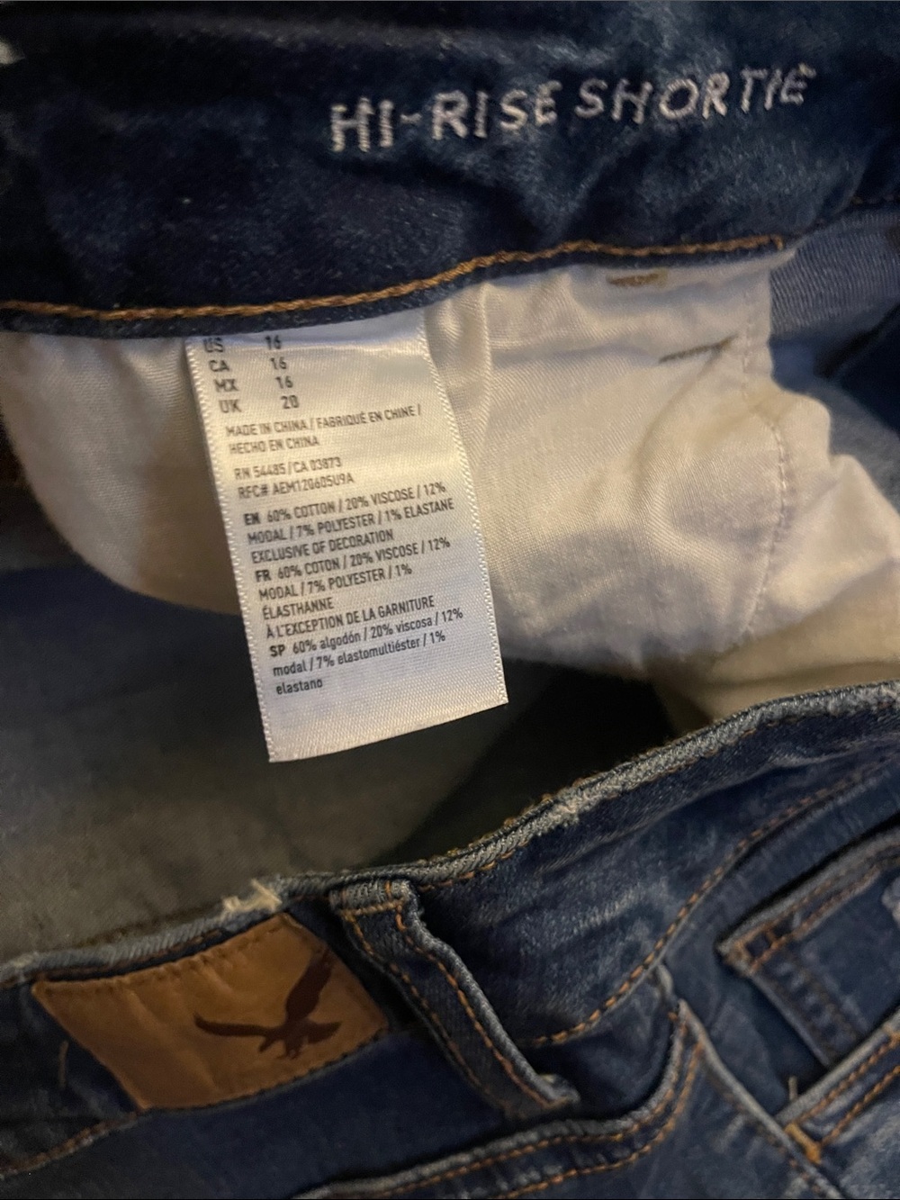 American Eagle Distressed Blue Denim Shorts HR Shortie Sz 16 NWT Super Stretch - Picture 11 of 13